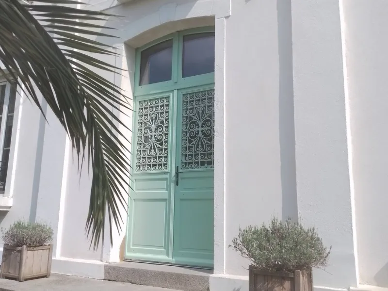 plaquiste hede bazouges